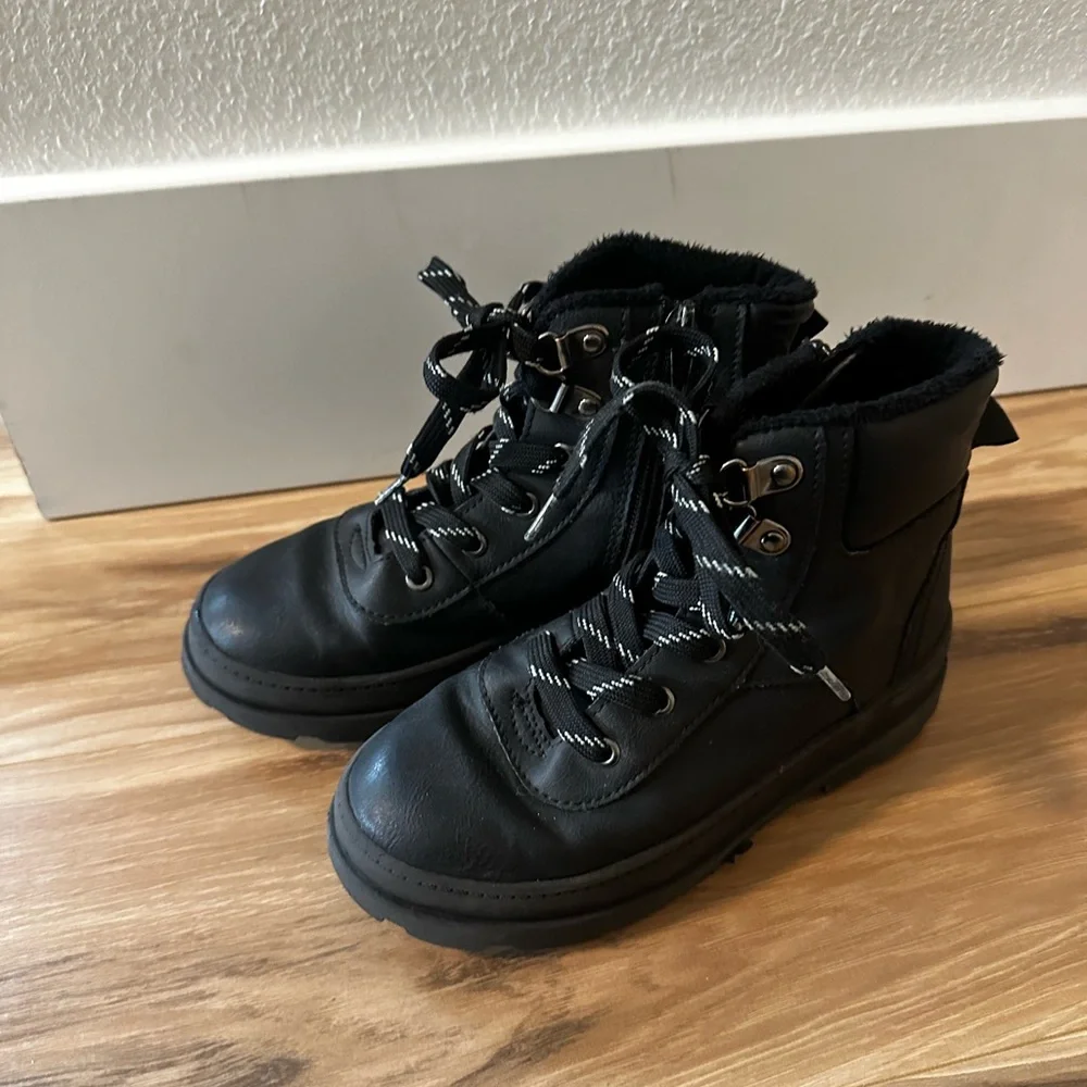 Little Boys, size 13, H&M, has a few burn mark on a sole but still in good shape